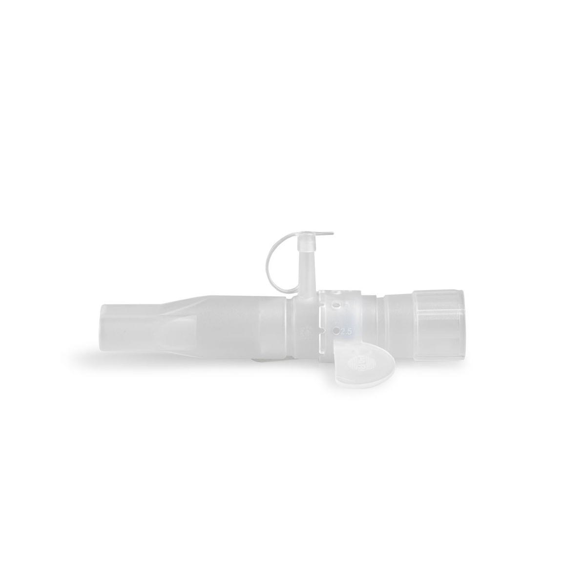 En transparent medicinsk andningsventil, sannolikt för användning vid andning eller ventilator, visas mot en vit bakgrund.